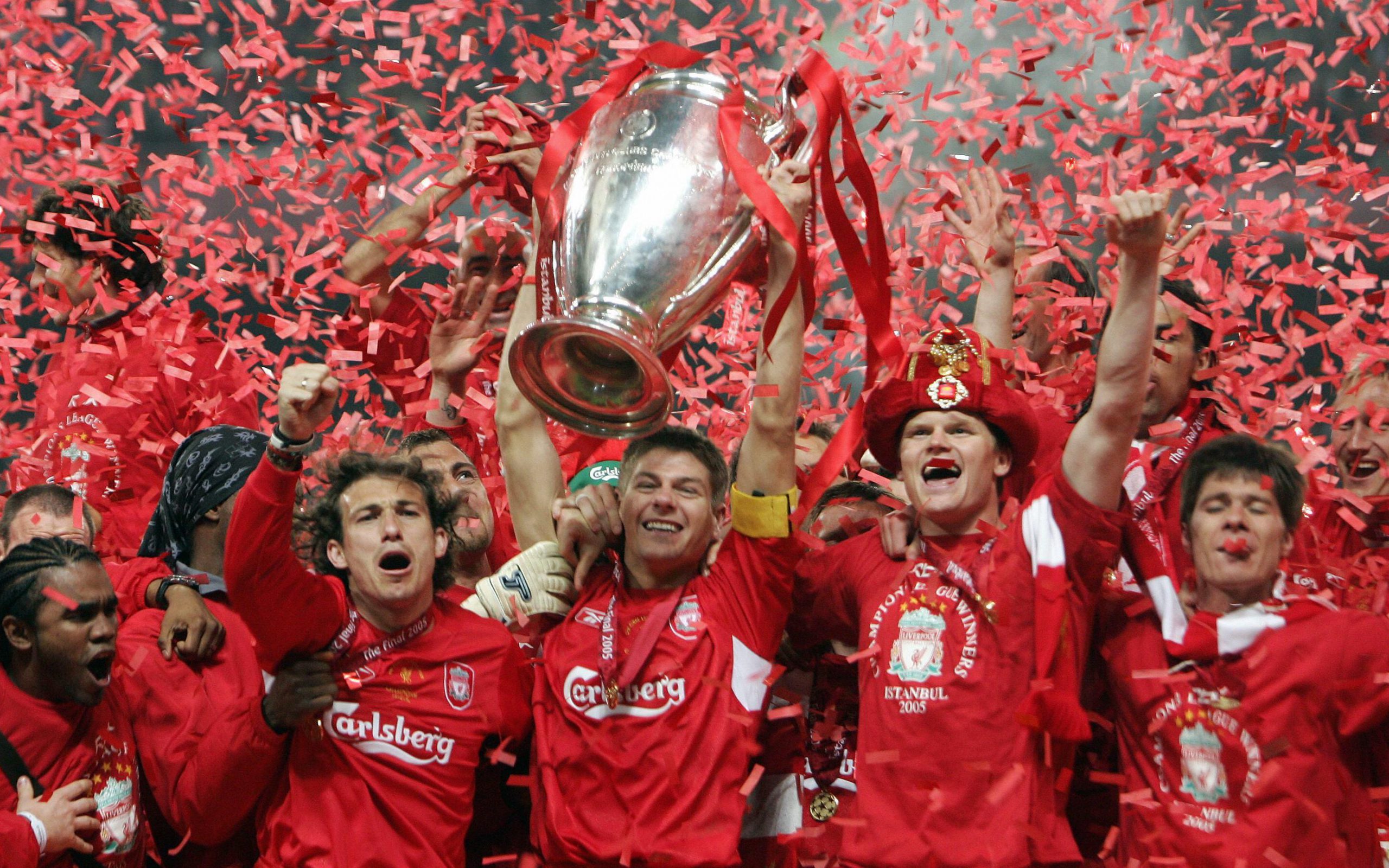 Steven Gerrard - Make Us Dream reseña