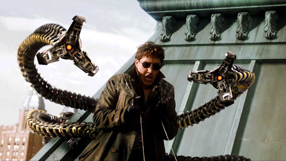 Alfred Molina
