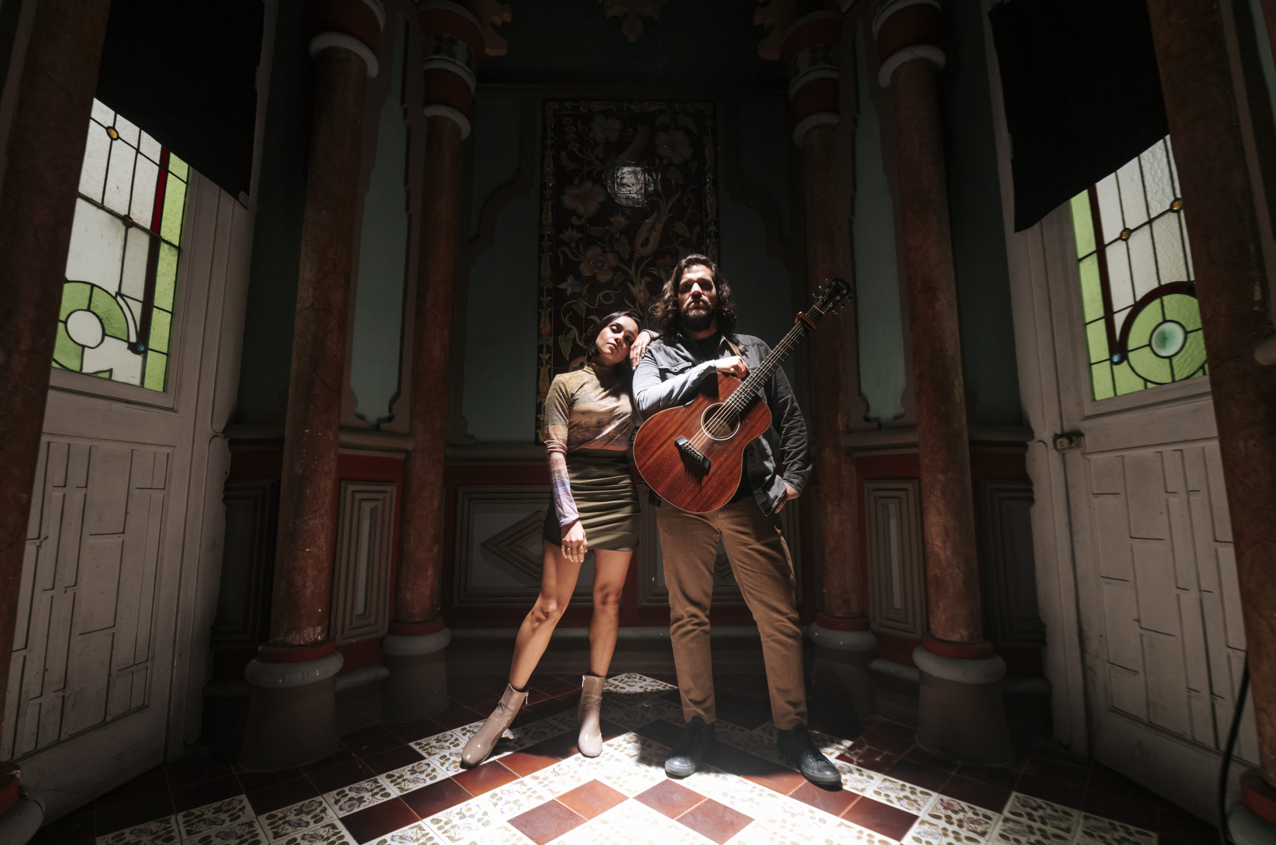 We The Lion presenta Sleep Song