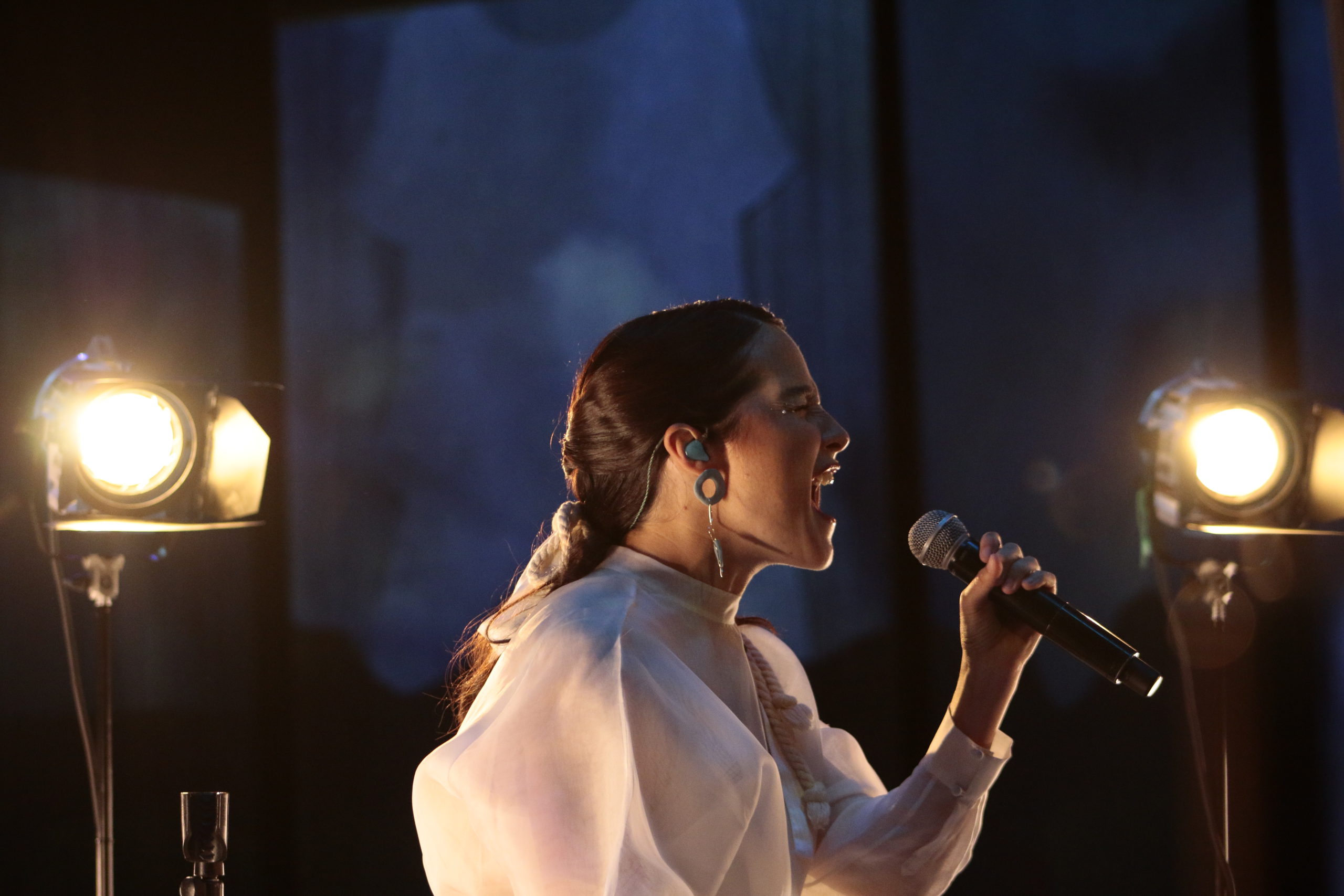 Ximena Sariñana en El Frontón