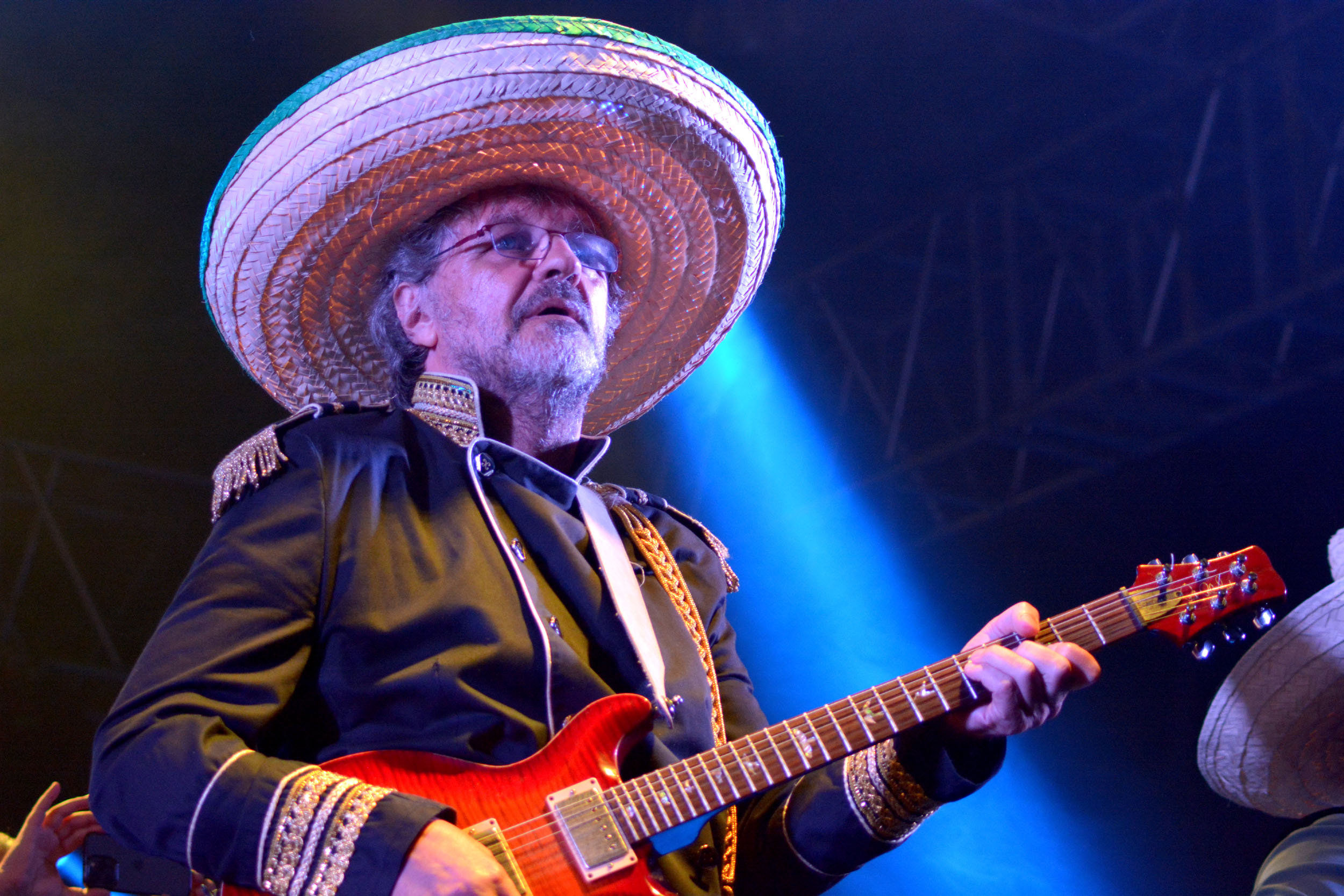 Emir Kusturica and The No Smoking Orchestra