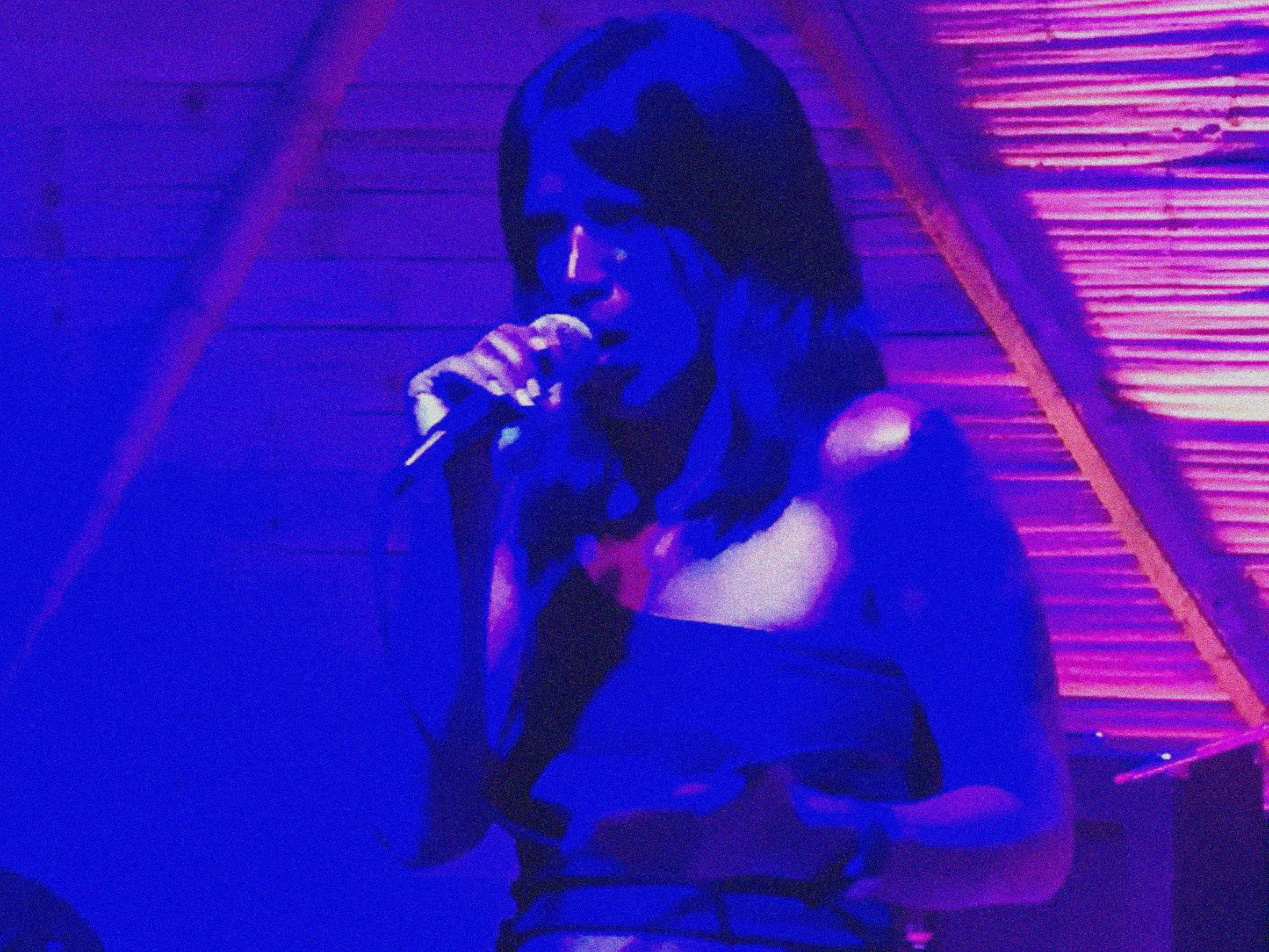 Alia Dergal en concierto