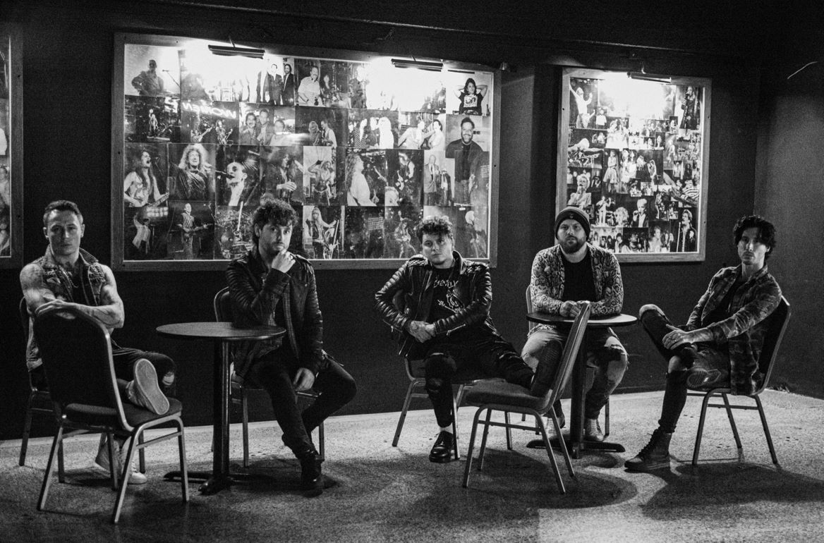asking alexandria banda