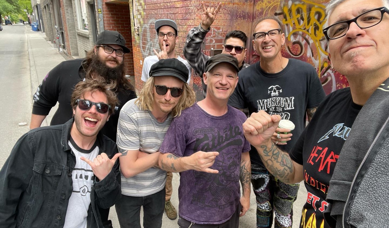 voodoo glow skulls