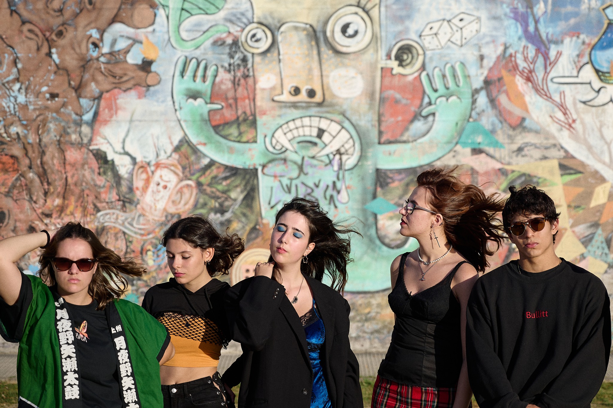 Pólvora habló con Mariña Paz, vocalista de Furious Monkey House, acerca de su nuevo álbum y esa angustia adolescente plasmada en su rock.
