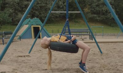 Detrás de la inocencia de un niño puede haber algo aterrados y Juegos Inocentes de Eskil Vogt es la prueba de ello.
