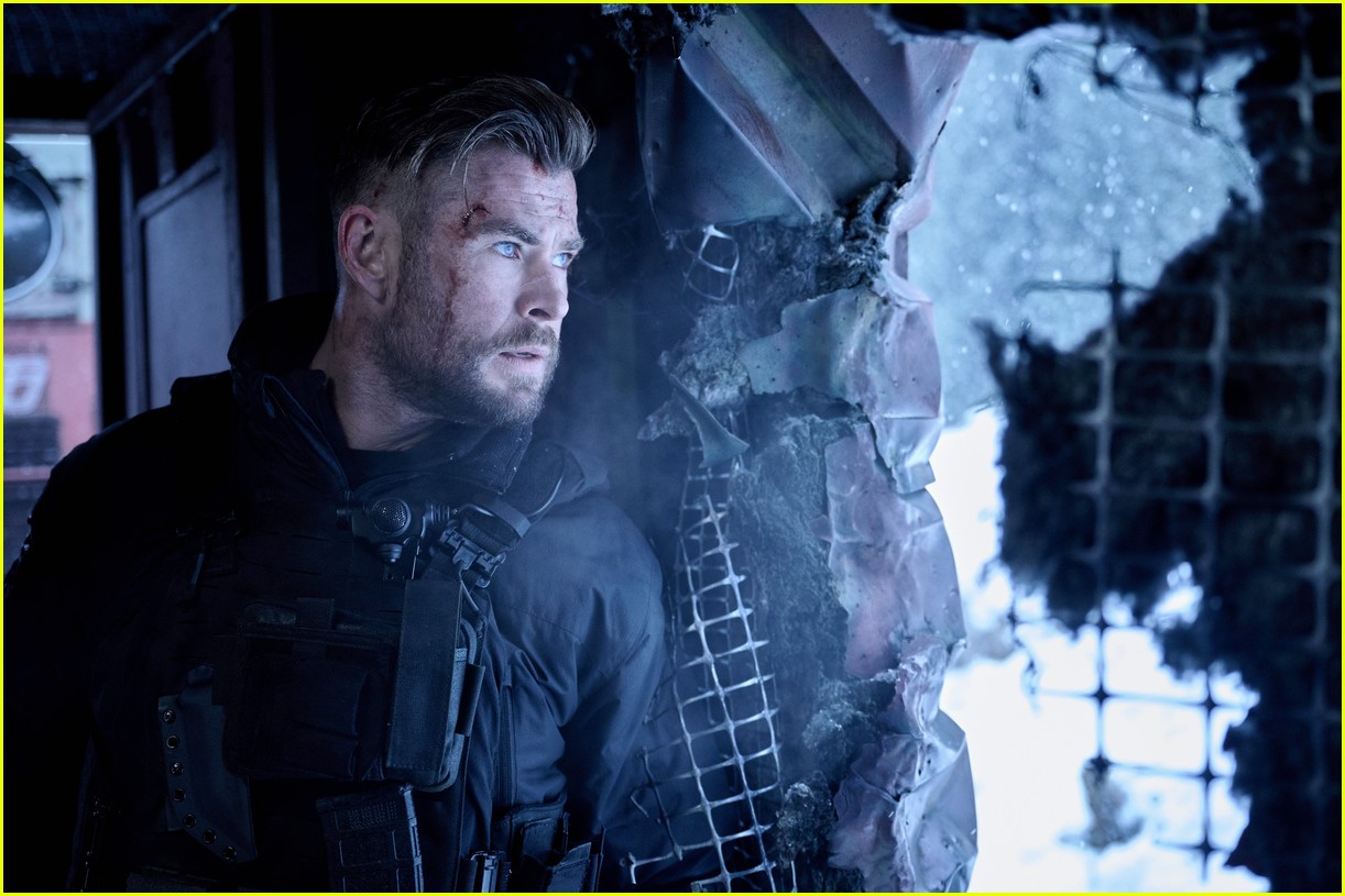 Chris Hemsworth revive de entre los muertos con Misión de Rescate 2, secuela en la que el héroe de acción Tyler Rake busca completar otra misión imposible
