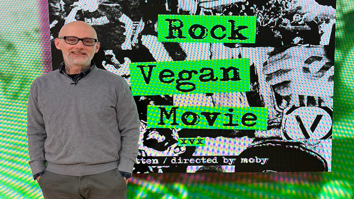 Entre el punk rock y el veganismo, el artista Moby se pierde en las pantanosas aguas del panfleto con su fallida ópera prima Punk Rock Vegan Movie