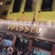 marquesina del metropólitan con las letras odisseo