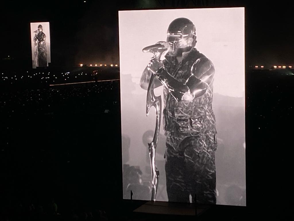 the weeknd proyectado en pantalla