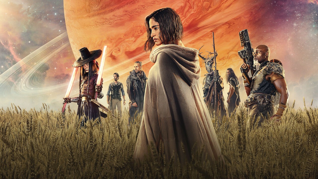 Zack Snyder vuelve a tropezar con Rebel Moon: La Niña de Fuego, un filme carente de originalidad que muestra los mismos problemas de sus anteriores cintas