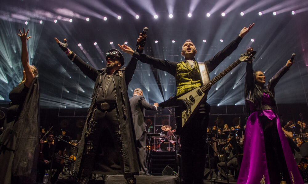 Therion en la Arena CDMX | Foto por German García, Dilemma