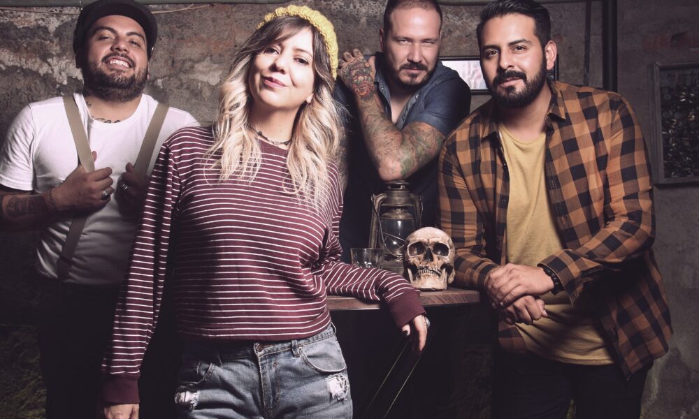 Pólvora charló con Mariana Priego de Elli Noise acerca de su pasado, el presente y el futuro de una banda que vive su revival de forma brillante