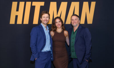La dupla de Glen Powell y el nominado al Óscar Richard Linklater junto a Adria Arjona no dieron detalles sobre esta comedia que es todo menos lo que aparenta