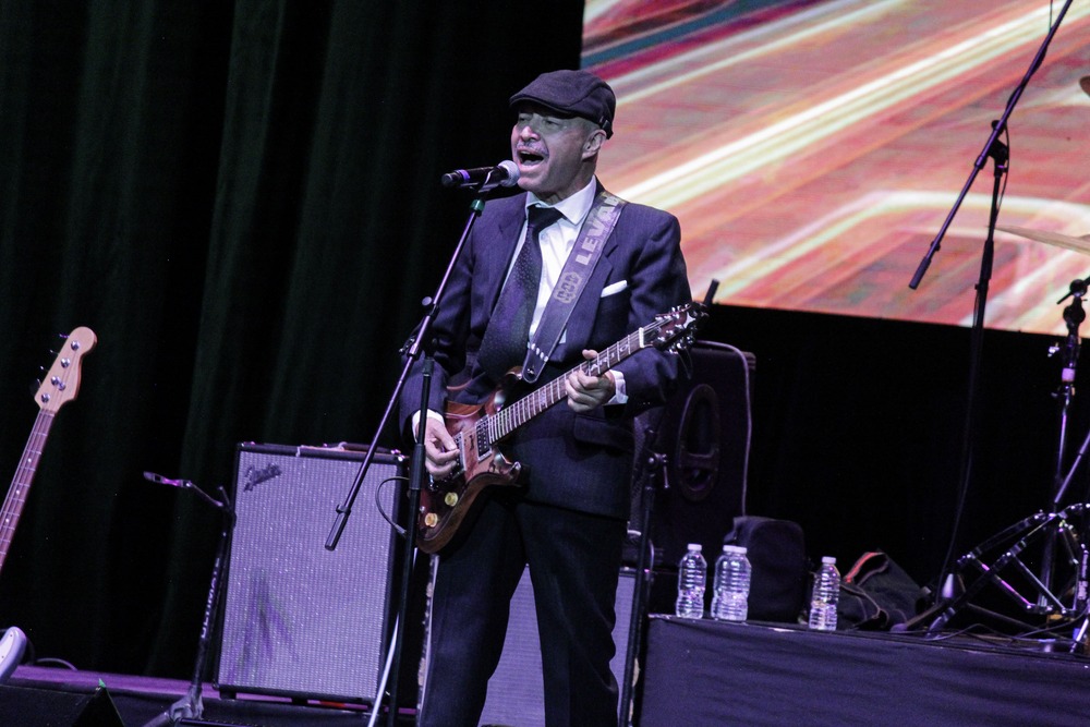 Rod Levario en el Teatro Metropólitan