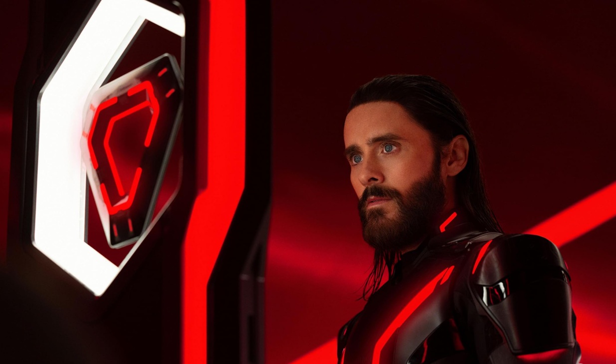 jared leto en tron ares