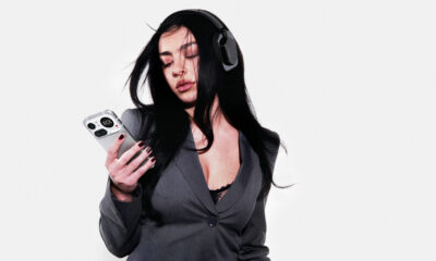 Charli XCX con Nothing / Foto: Nothing